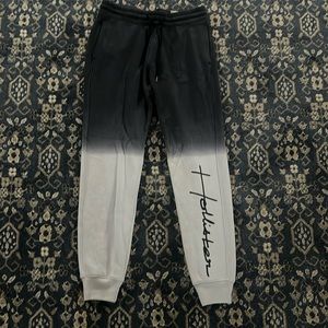 Men’s Hollister hombre white to grey joggers